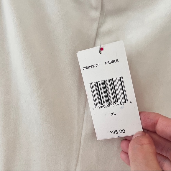 Juicy Couture Cream Velour Bike Shorts - XL - NWT - Picture 5 of 9